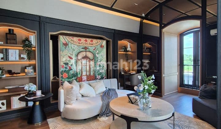 DIJUAL RUMAH CANTIK LOKASI STRATEGIS DI TENGAH GADING SERPONG THE SPRINGS