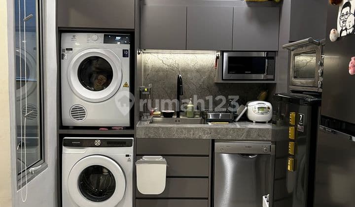 Dijual Cepat Cluster Boston Village Semi Furnished Cantik Rapi 3+1 KT 2,2M Nego