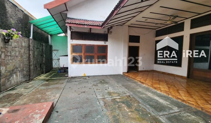 Disewakan Ruang Usaha di Solo Dekat Pasar Penumping