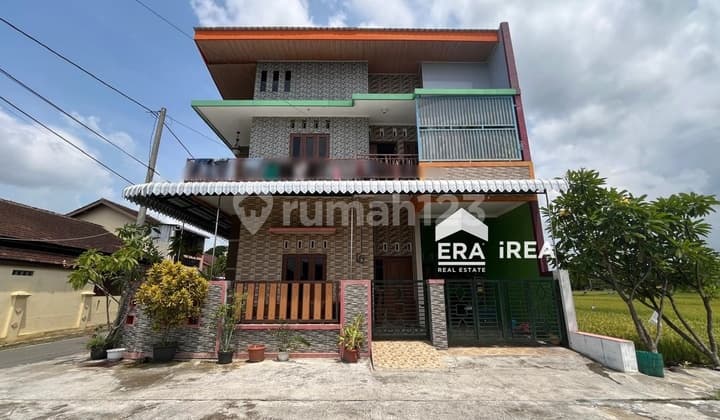 House For Sale In Karanganyar Area, Karanganyar City