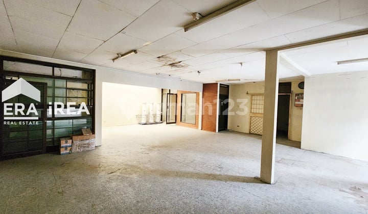 Ruang Usaha Siap Huni Disewakan di Solo Ketelan