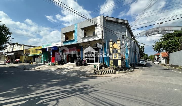 Dijual Ruko Bagus 2 Lantai di Solo Dekat Kampus UKH