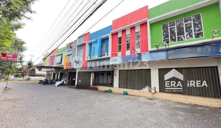 Ruko 2 Lantai Dijual Dekat Samsat Sukoharjo