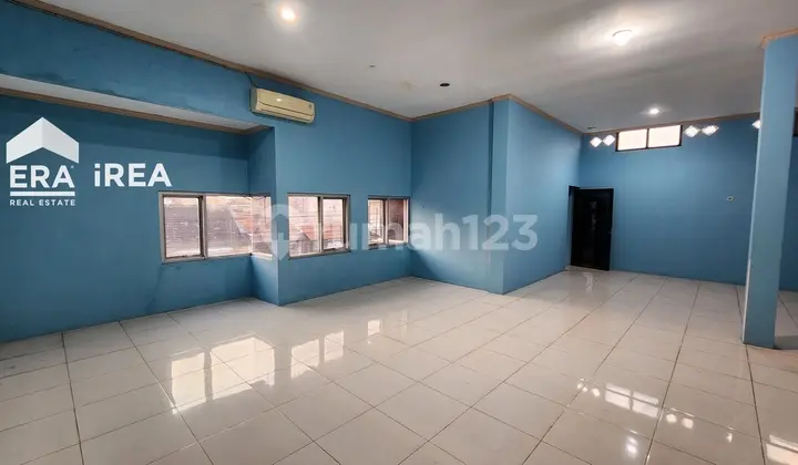Jual Ruko Area Strategis di Solo Sumber Dekat Stadion Manahan
