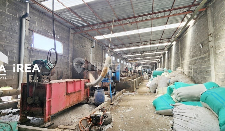 For Sale, Commercial Space in Grogol Solo, Former Plastic Crushing and Washing Business