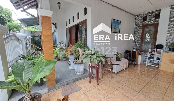 Rumah Dijual di Solo Dekat De Tjolomadoe