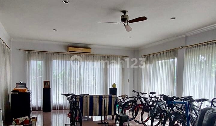 House For Quick Sale Cilandak Location Large Land Area