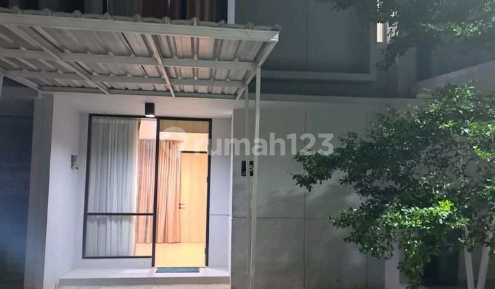 Rumah 2 Lantai Di Rolling Hills Tanjung Bunga Makassar Full Perabot (ky)