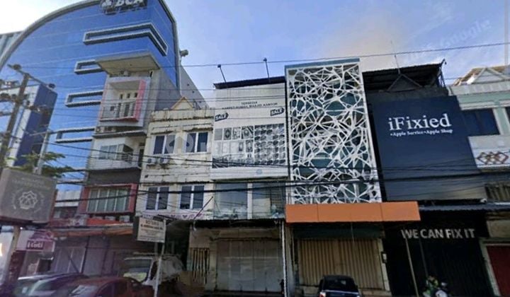 Ruko 3 Lantai Jl Boulevard Makassar Siap Pakai