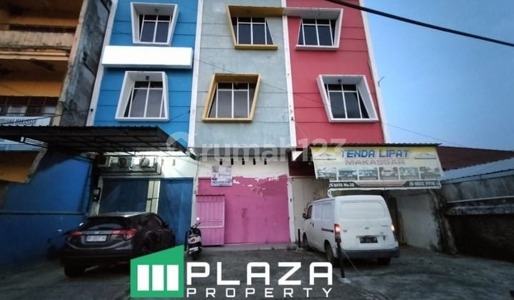 For Sale: 3-Story Shop House on Pelita Raya Axis, Makassar, Ready to Occupied. For Sale: 3-Story Shop House on Pelita Raya Axis, Makassar, Ready to Occupied.