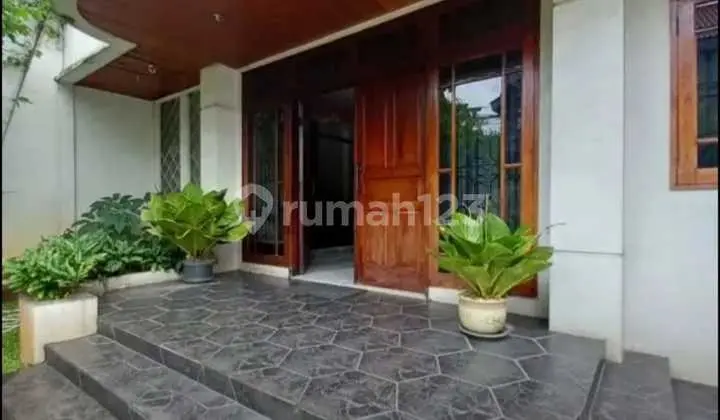 Dijual Rumah di Jalan Syamsu Rizal Menteng Jakarta Pusat