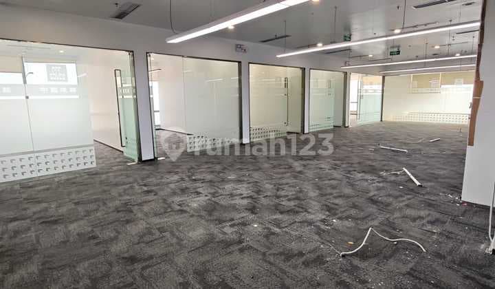 Disewakan Office Space di Soho Capital