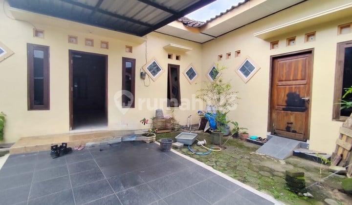 Rumah Minimalis, Strategis ke Area Publik, Kampus, Maguwoharjo, Depok