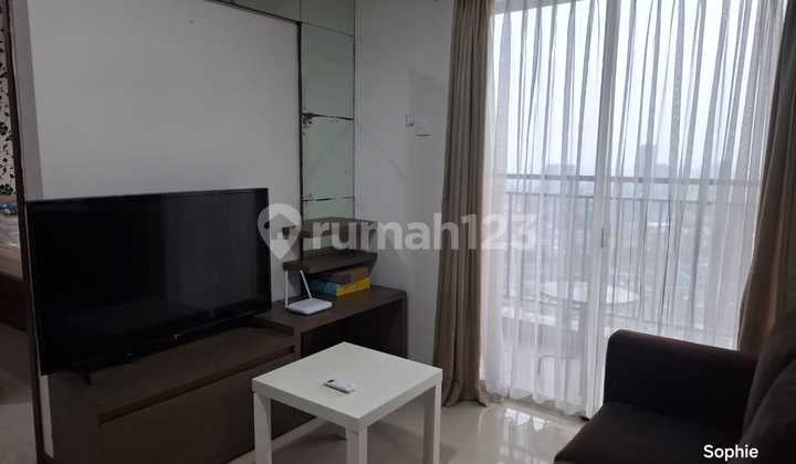 Rent Apartment Thamrin Residence 2 Bedroom Furnished Good