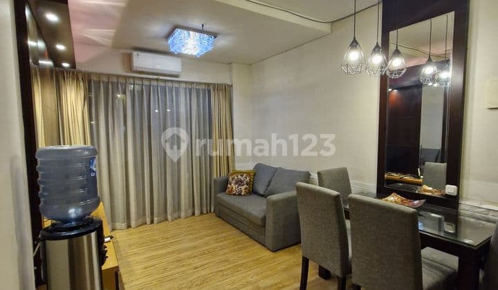 Sewa Apartemen Thamrin Residence 2 Bedroom Furnished Bagus