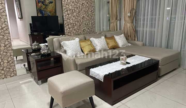 For Rent Apartment Kuningan City 3 Bedrooms Low Floor Furnished