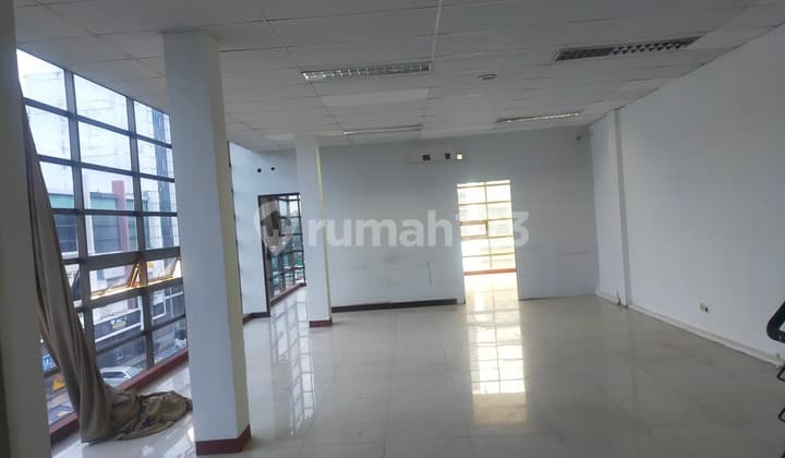 Ruko 4 Tingkat Tangcity Siap Huni