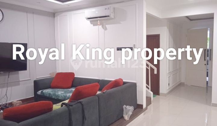 Affordable Modernland 2-Story House, 4 Free Air Conditioners