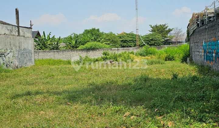 Tanah SHM Luas 387 Meter Persegi Lokasi Dekat Superindo.