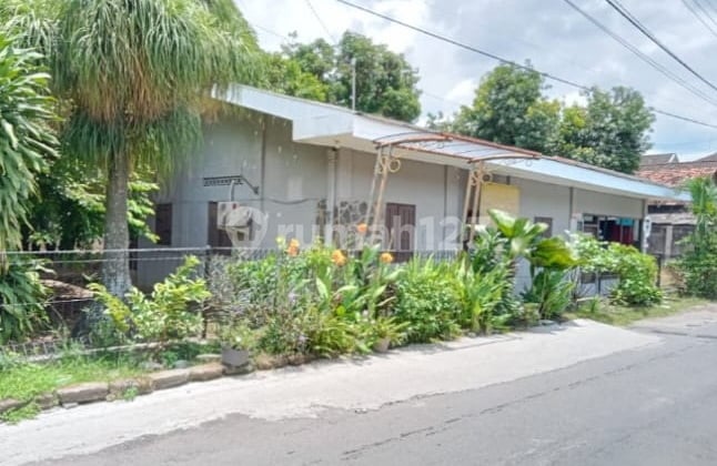 Rumah Tinggal 1083 Meter Persegi Lokasi Area Taman Siswa, Mergangsan, Yogyakarta