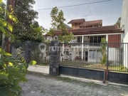 Strategic Land with a 2-Story Building Bonus in Yogyakarta City Center Premium Location, Ngestiharjo, Kasihan, Bantul