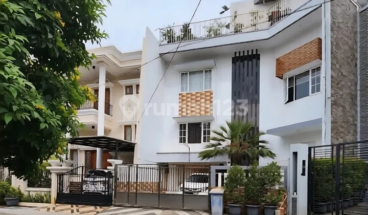 Rumah Cantik Villa Permata Gading 3Lt Rumah Cantik Villa Permata Gading 3Lt