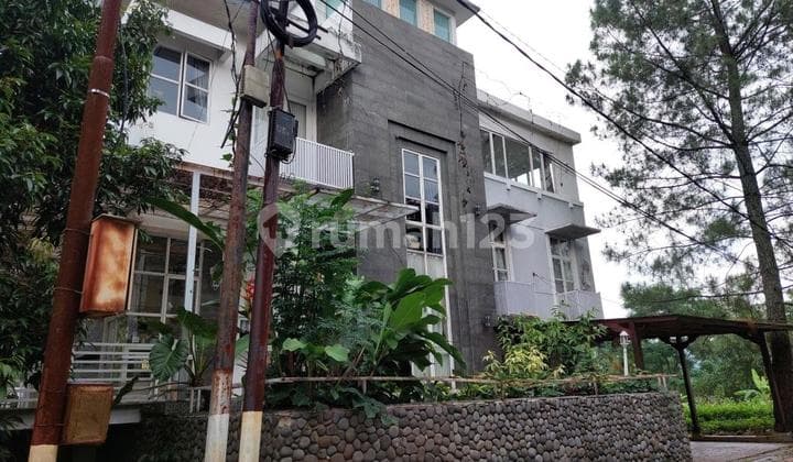 Dijual cepat Rumah Cantik Cigadung Asri