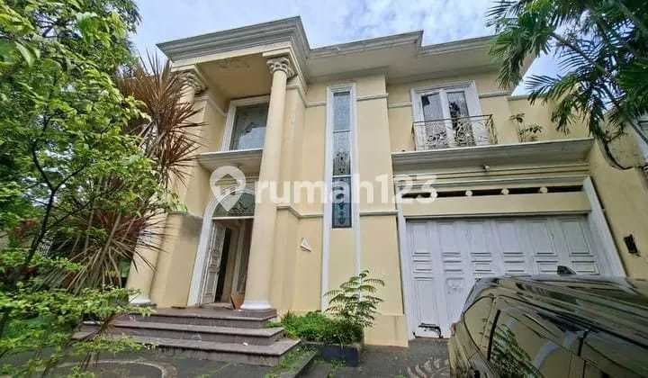 Luxurious Serene BSD Golf Fountainebleau House