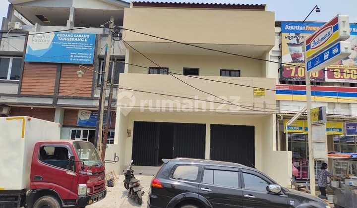 Di Sewa Ruko di Jalan Raya Boulevard Permata Medang , Tangerang , Banten
