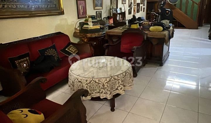 Di Sewa Rumah di Jl. Pesanggrahan Permai Kebayoran Lama Jakarta Selatan