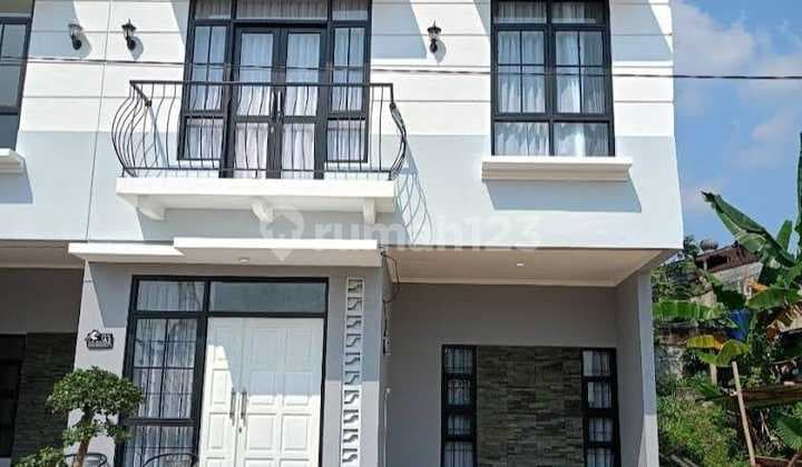 Rumah Full Furnsied Dan Unfurnished Di Tapos Depok