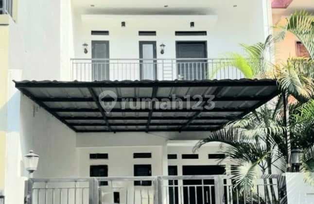 Rumah Lokasi Strategis Dekat Mrt H Nawi Cipete , Jakarta Selatan