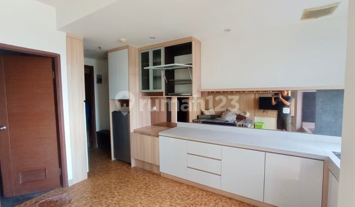 Apartemen Sudirman Suites Bandung Tipe Studio Plus Furnished Bagus