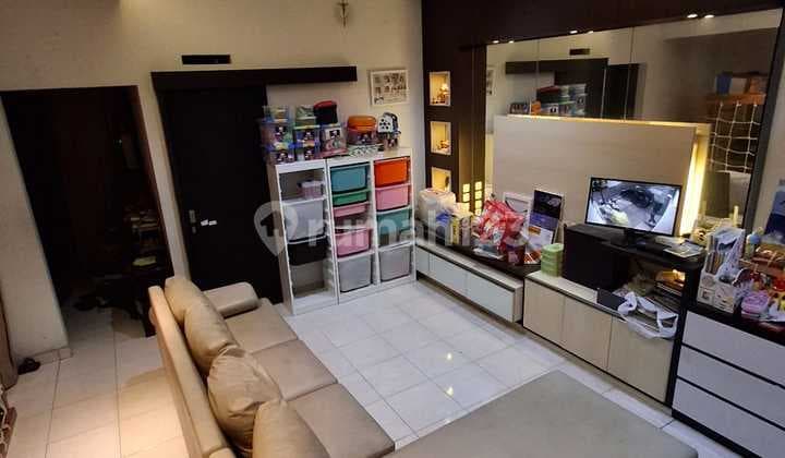 Rumah Mekar Wangi Harga 1.75 Milyar Siap Huni Bagus di Mekar Wangi