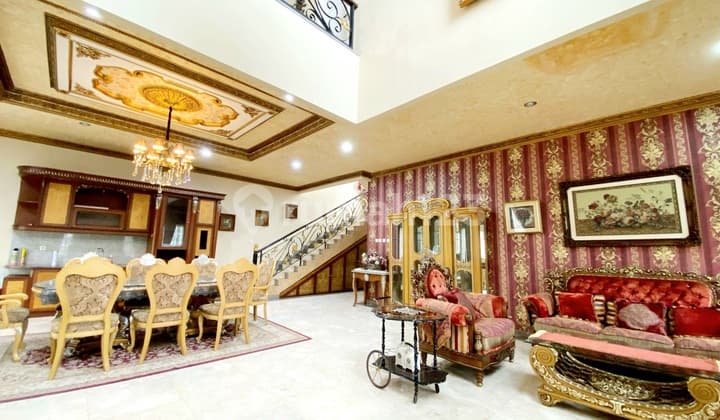 FAST!!! Ready-to-Occupy House in Bintaro Sector 9, Price Negotiable