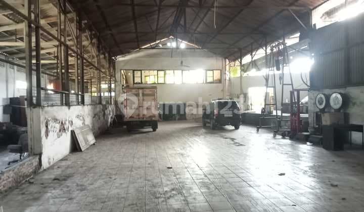 Warehouse for Rent 2 Floors, Strategic Location, Industrial Area, Kemayoran