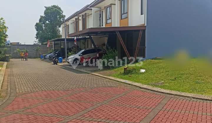 Kavling Hoek Posisi Depan, Bsd