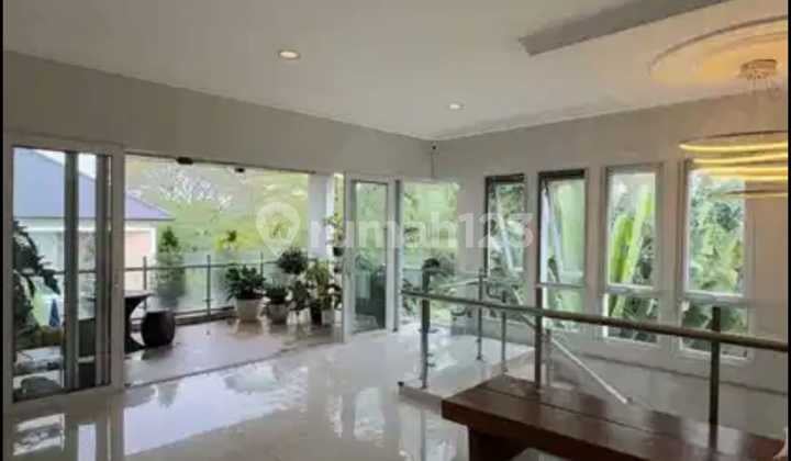 Rumah Bangunan Mandiri, 3 Lantai, Bsd