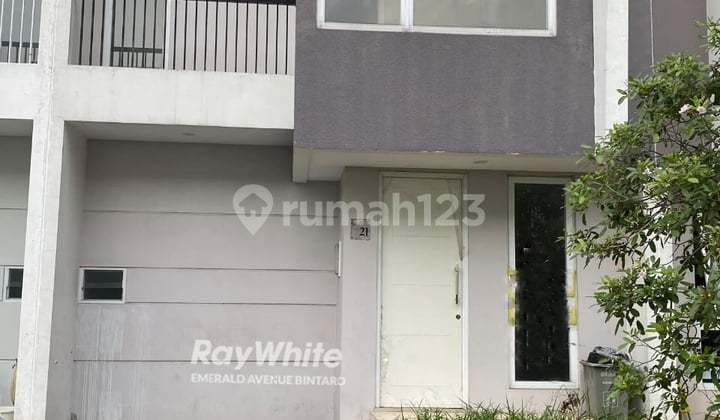 Rumah 2 Lantai Bagus Siap Huni Dekat Pasar Segar Graha Raya