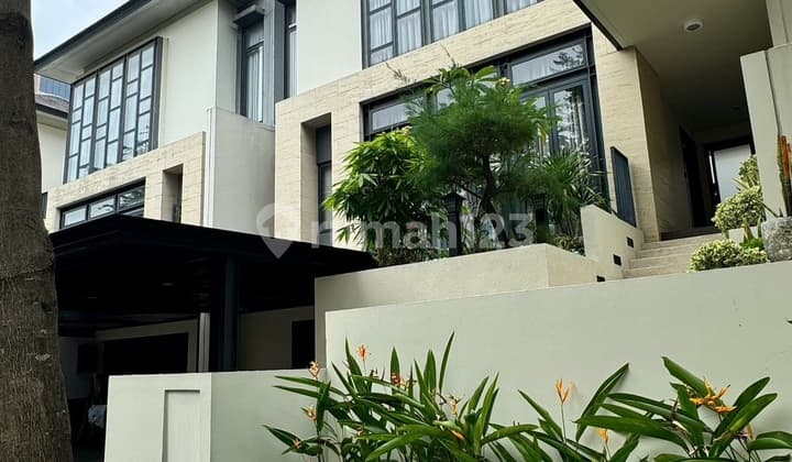 Rumah 2 Lantai Semi Furnished di Navapark Lancewood, Tangerang