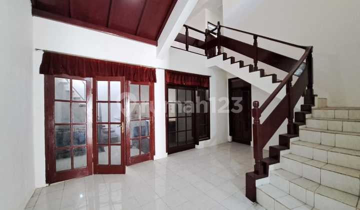 Rumah Di Antapani