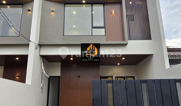 T54.Rumah Modern Strategis Dlm Komplek One Gate Rawamangun Jaktim