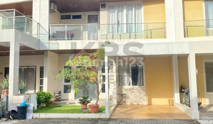 Rumah 2 Lantai - Monde Residence, Batam