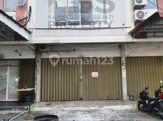 2-STOREY READY-TO-USE SHOPHOUSE - BATAM CENTRE