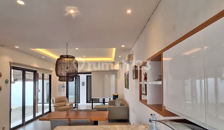 House with GWK View Near KFC Jimbaran (JJBN25)