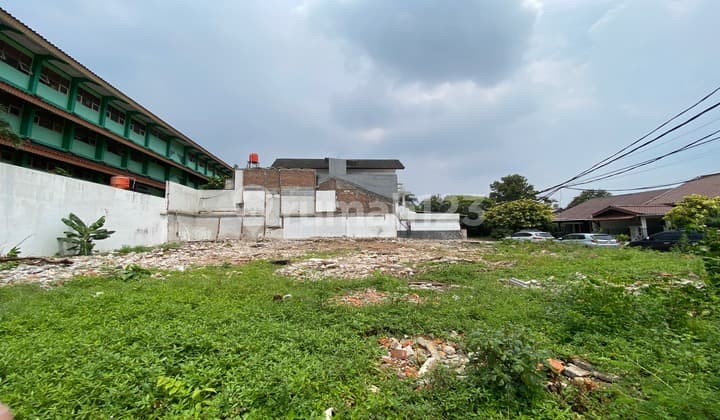 Tanah Kavling, Hoek, Bagus Untuk Bangun Rumah Mewah, Dlm Komplek Di Pejaten