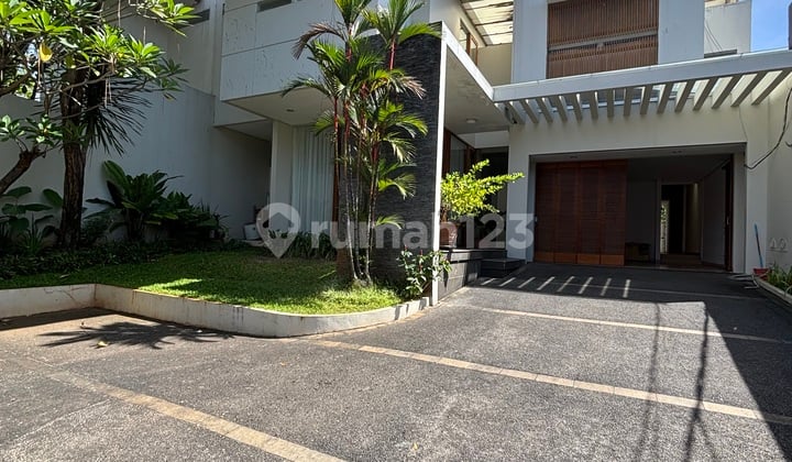 For Rent: Nice, Luxury House, Clean, Well Maintained, 5 Bedrooms, In Kemang, Suitable For Expatl