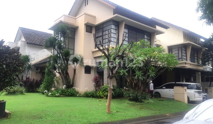 Rumah Modern, 2 Lantai, Bagus, Terawat, Bersih, di Cluster Emerald Bintaro Sek 9, Cocok untuk Hunian Keluarga