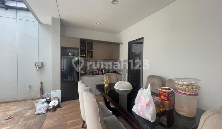 Rumah Furnished Flora Summarecon Bandung