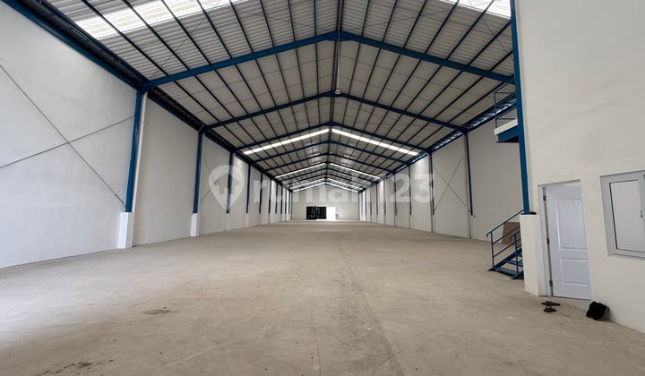 Pabrik Disewakan Bangunan 1368 Tanah 1710 Halaman Belakang Panjang 8 Meter Jl Trembesi Delta Silicon Lippo Cikarang